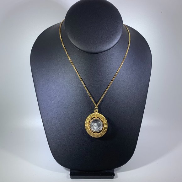 Elvis Presley Necklace Spinner Gold Tone Photo King of Rock Chain Vintage - Picture 1 of 7
